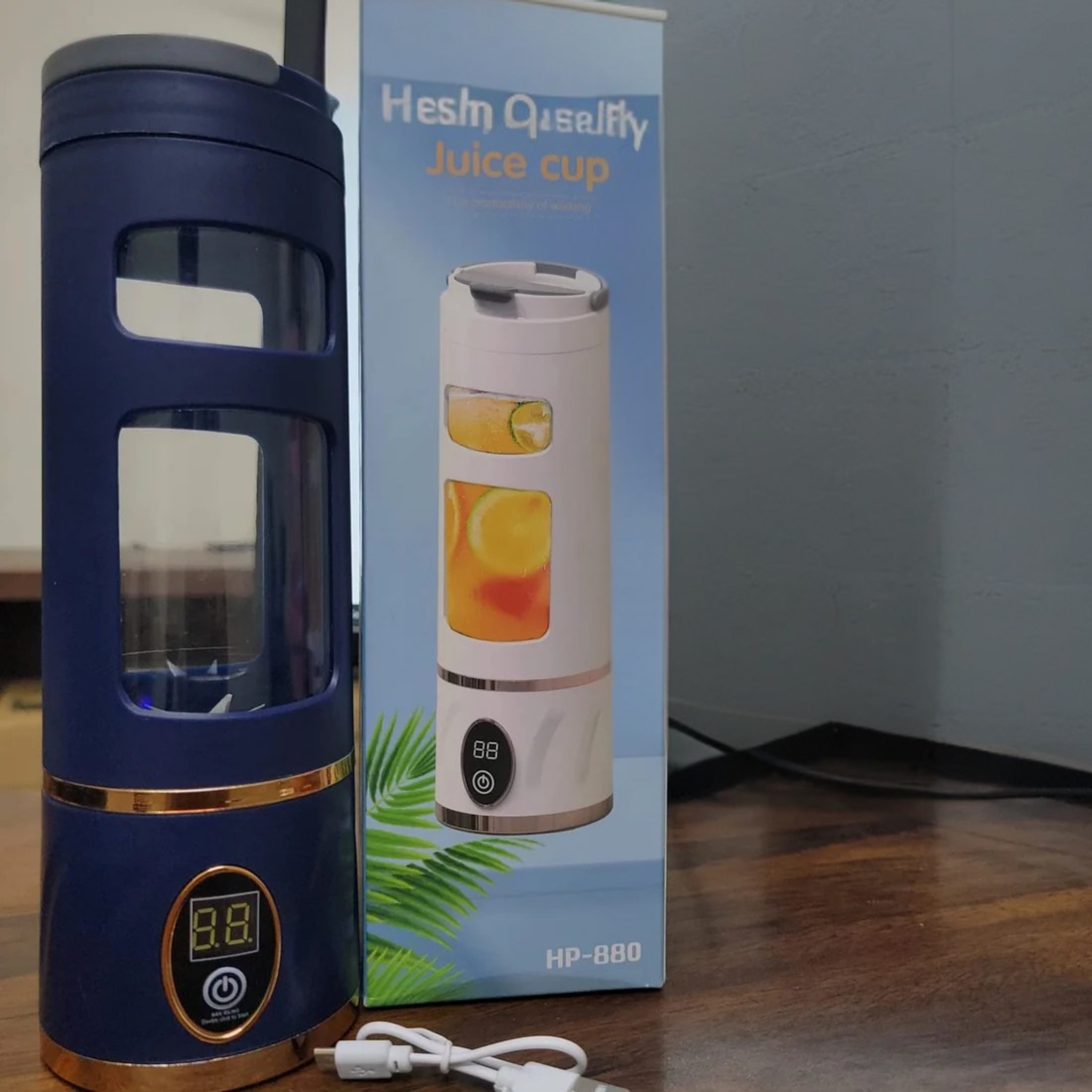 Portable Electric Blender Bottle (LED Display, USB Rechargeable) – Personal Smoothie & Shake Maker